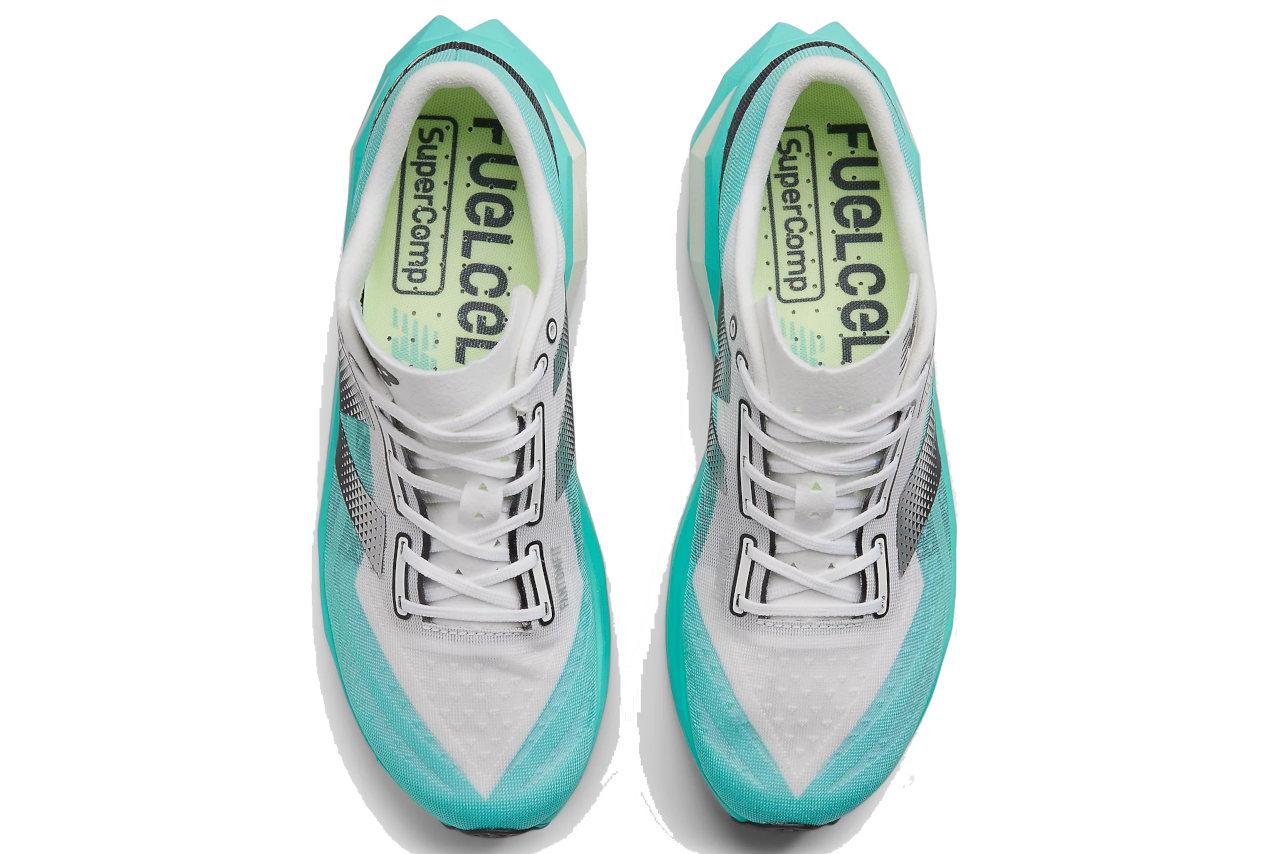 New Balance FUELCELL SUPERCOMP ELITE V4 MUJER – BIKILA